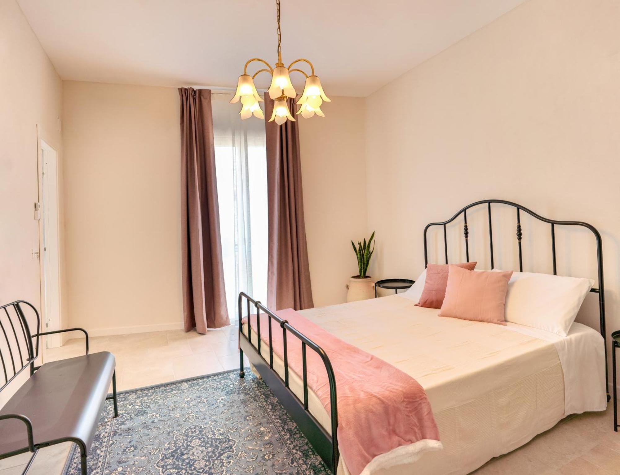 Vico Larzio 6 "Terrazza Sul Vico" Apartment Noto Ngoại thất bức ảnh